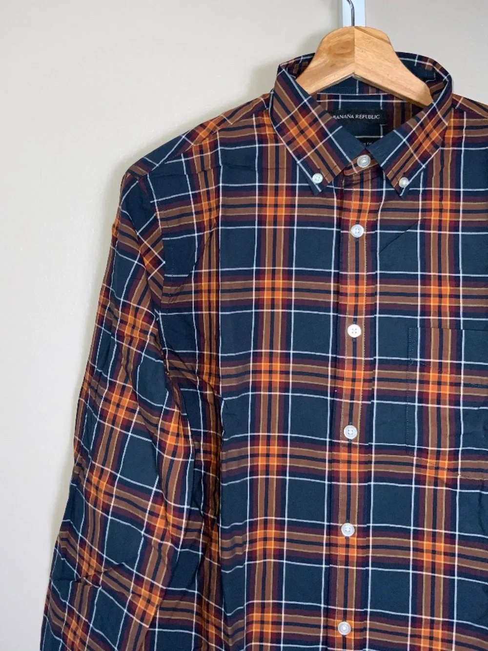 Banana Republic Untucked Slim Fit Plaid Button Down Oxford Shirt
